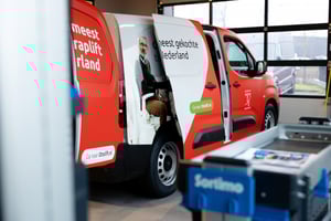 42 Peugeot Fahrzeuge der Modellreihe „Partner“